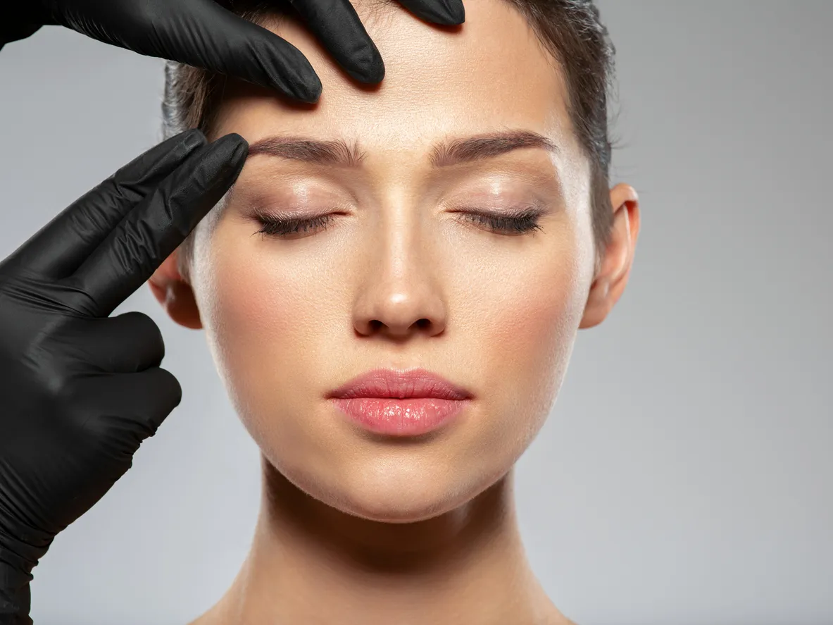 Brow Lifting in Steinhausen